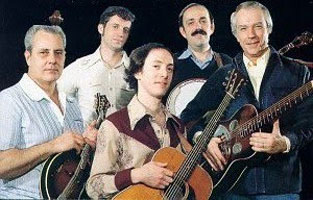 Bluegrass legends Seldom Scene, c. 1979. John Duffy, Tom Gray, Phil Rosenthal, Ben Edredge and Mike Auldridge. Probably a publicity photo, via Rocky 52.